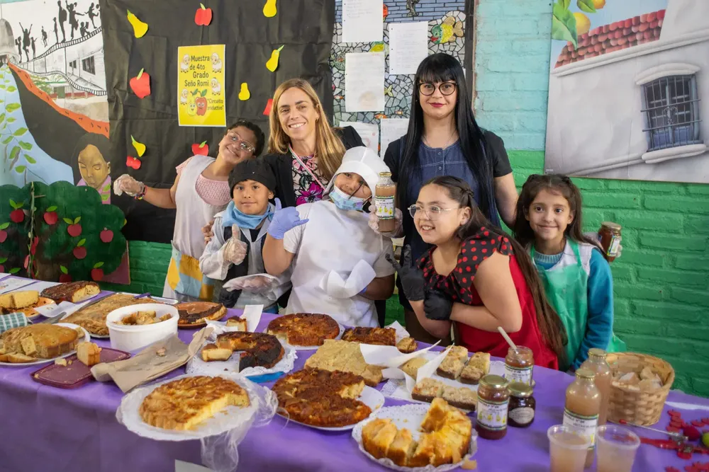 MUESTRA ESCUELA 56 2