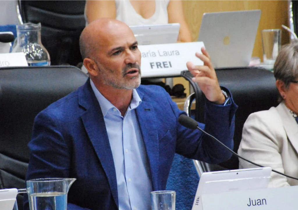 JUAN MARTIN