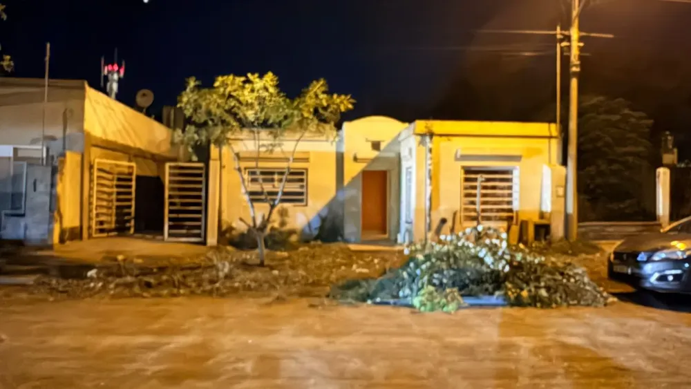 VIVIENDA EL CONDOR USURPACION