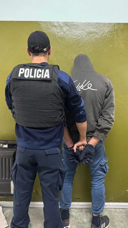 VIEDMA DETENIDO