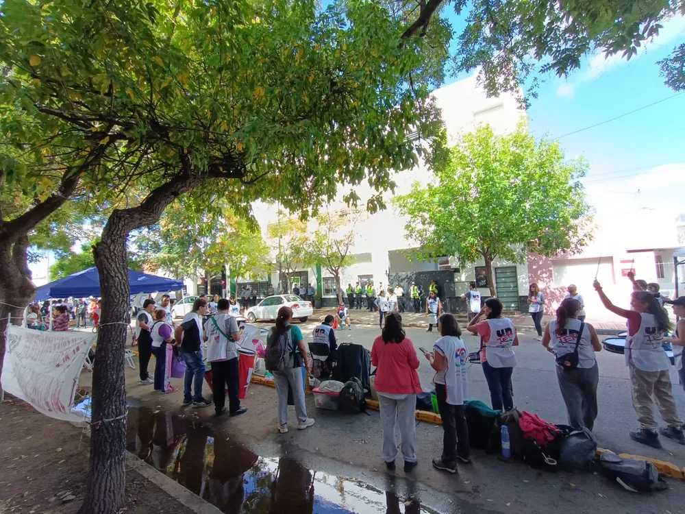 unter paritaria protesta