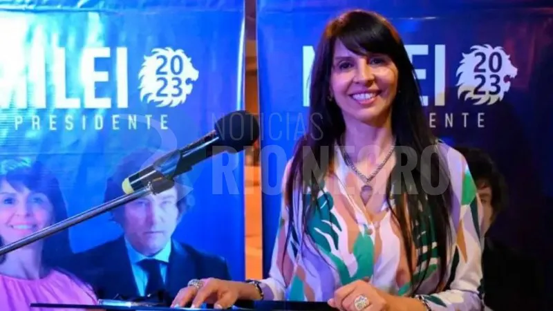 LORENA VILLAVERDE