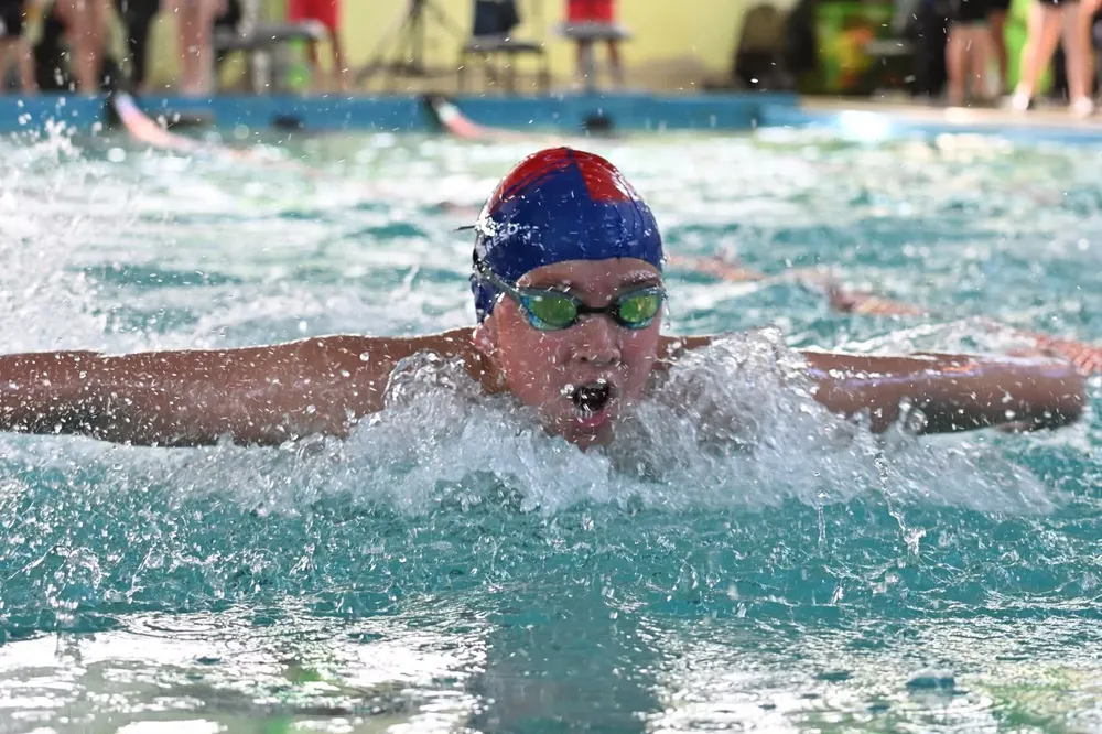 Tiziano Emanuel Ponce NATACION