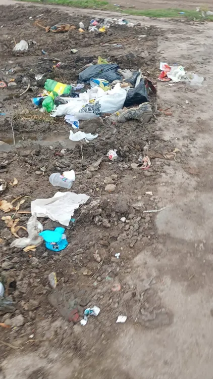 basura plaza 30 de marzo