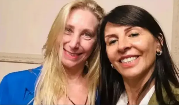 KARINA MILEI LORENA VILLAVERDE