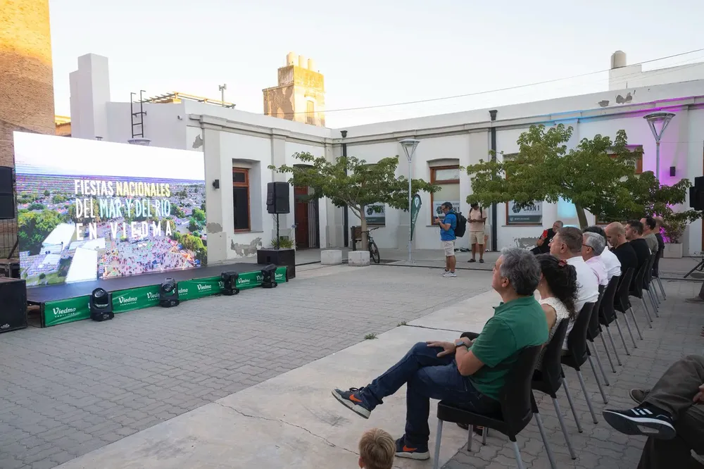 FIESTAS NACIONALES PRESENTACION