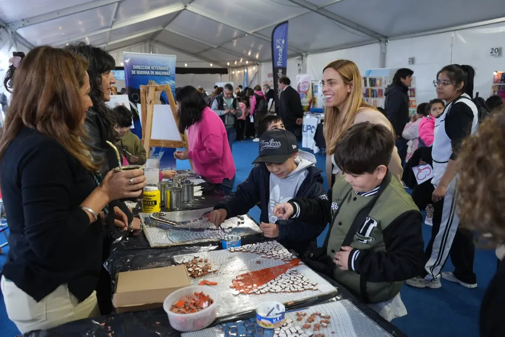FERIA DEL LIBRO 2 (1)