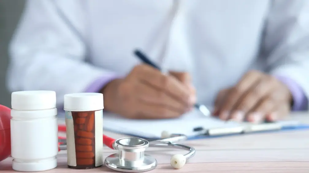 MEDICO DOCTOR MEDICAMENTOS