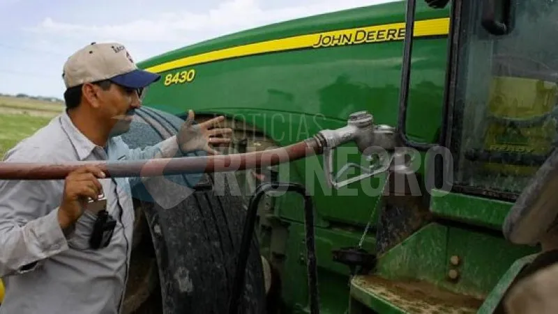combustible gas oil campo tractor