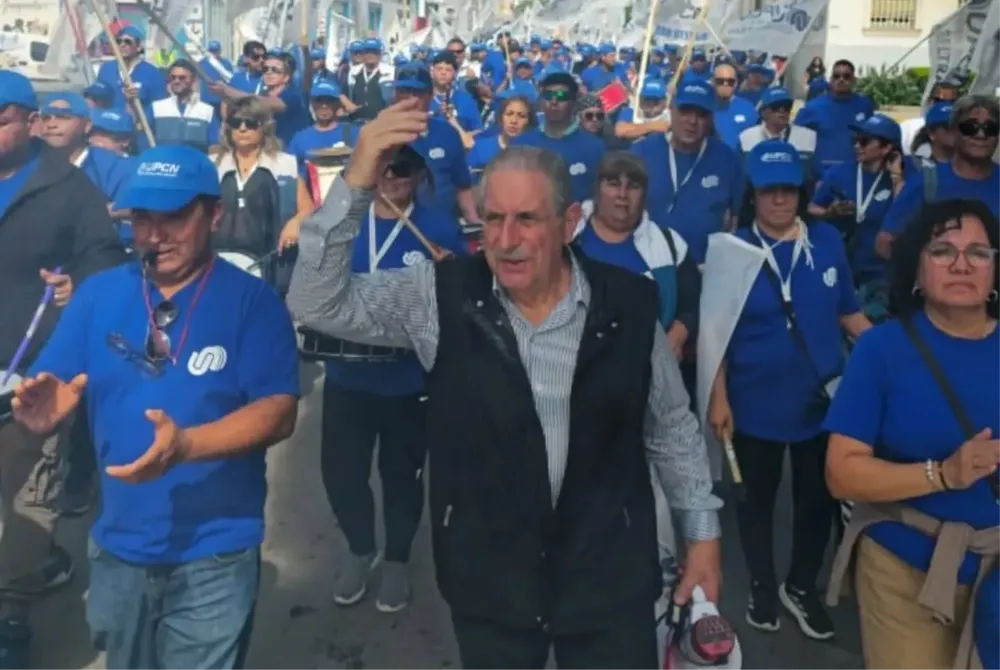 JUAN CARLOS SCALESI UPCN MARCHA VIEDMA