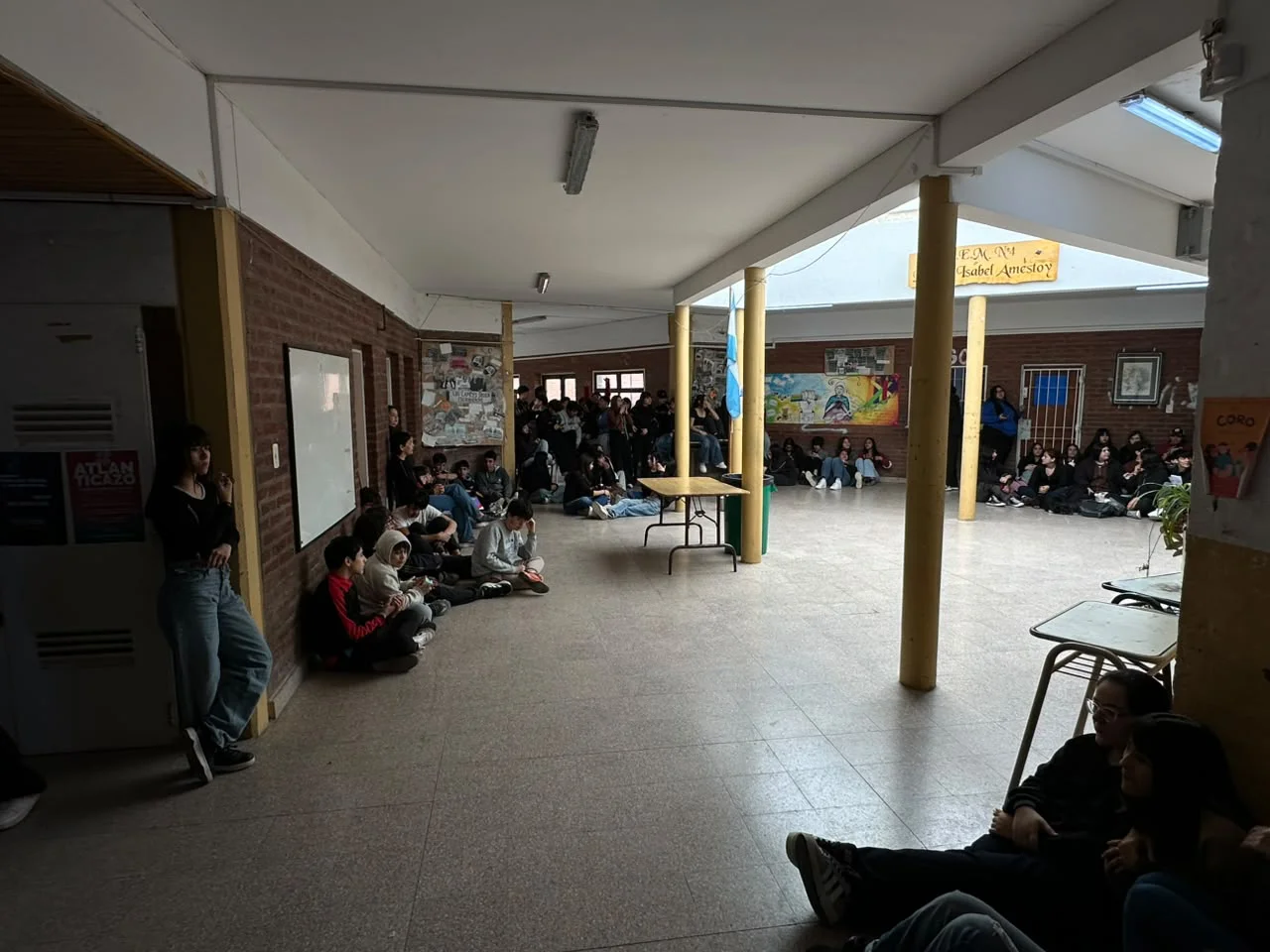 ESRN 4 BARRIO DON BOSCO SENTADA