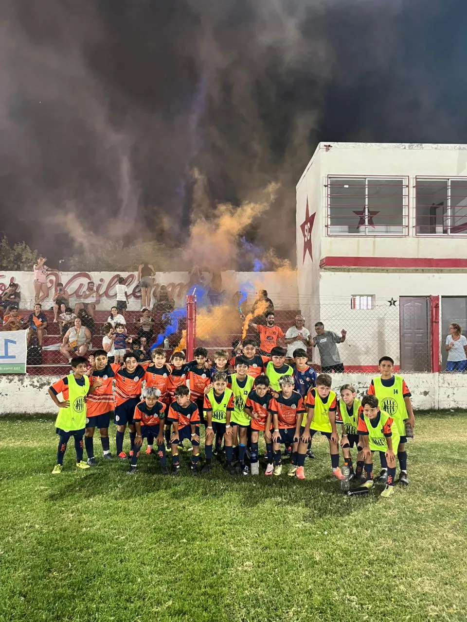 DEFENSORES DE VIEDMA MUNDIALITO