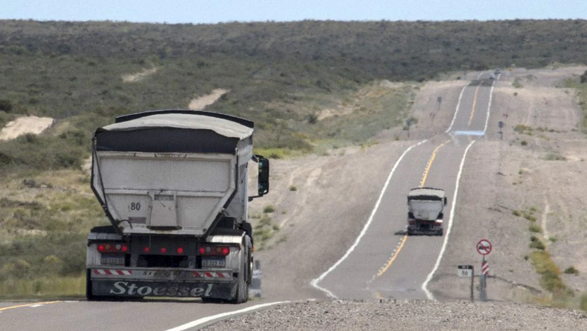 RUTA CAMIONES TRANSPORTE