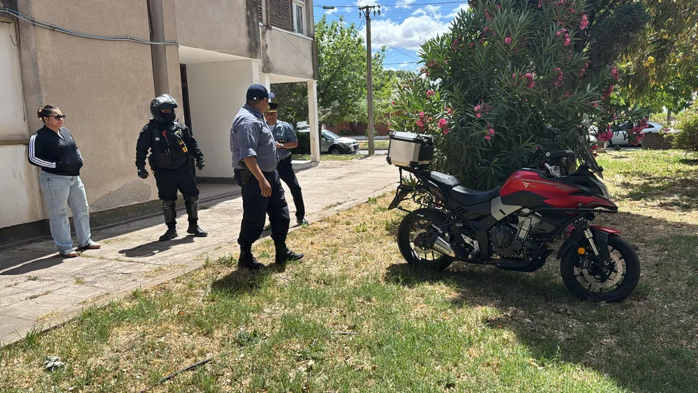 MOTO RECUPERADA EN VIEDMA