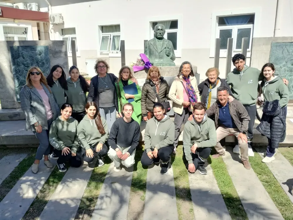 COOPERADORA DEL HOSPITAL ZATTI