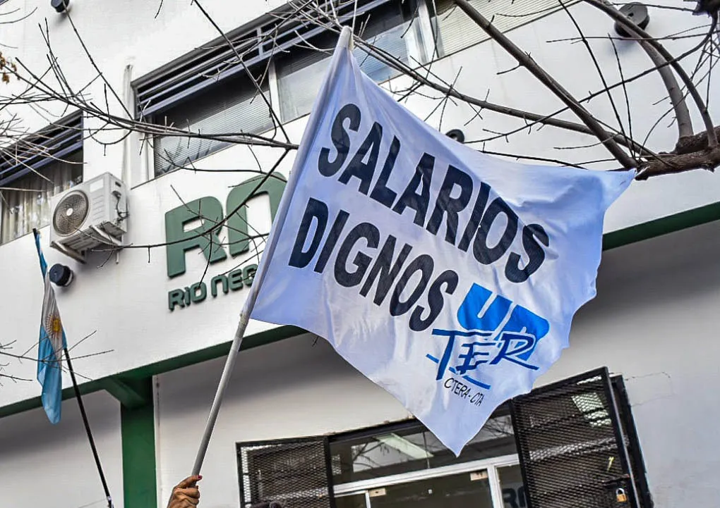 UNTER, SALARIOS