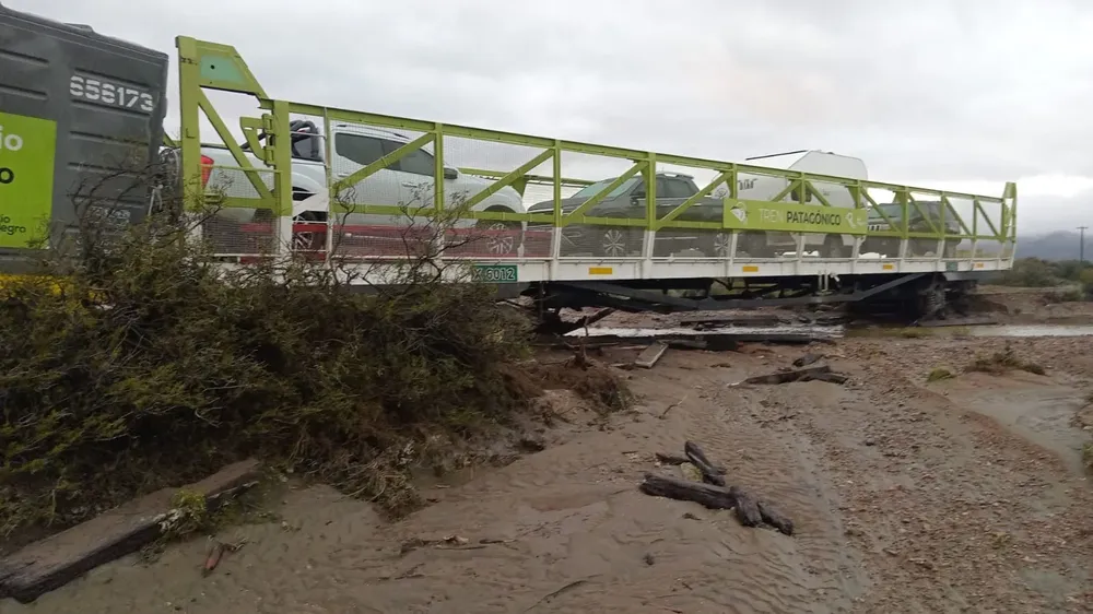 TREN PATAGONICO DESCARRILAMIENTO